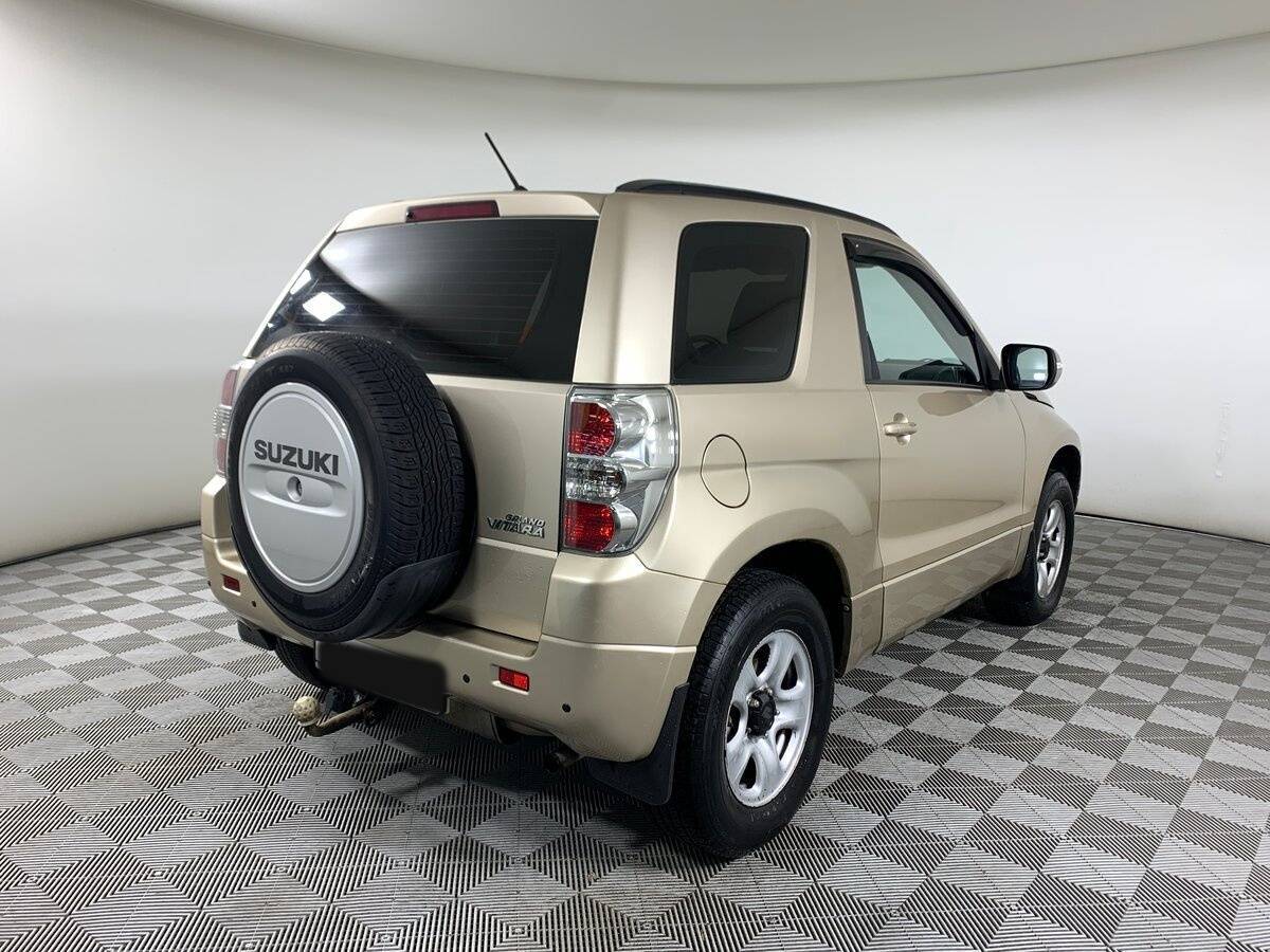 Suzuki Grand Vitara 2010 года с пробегом. Фото: #4