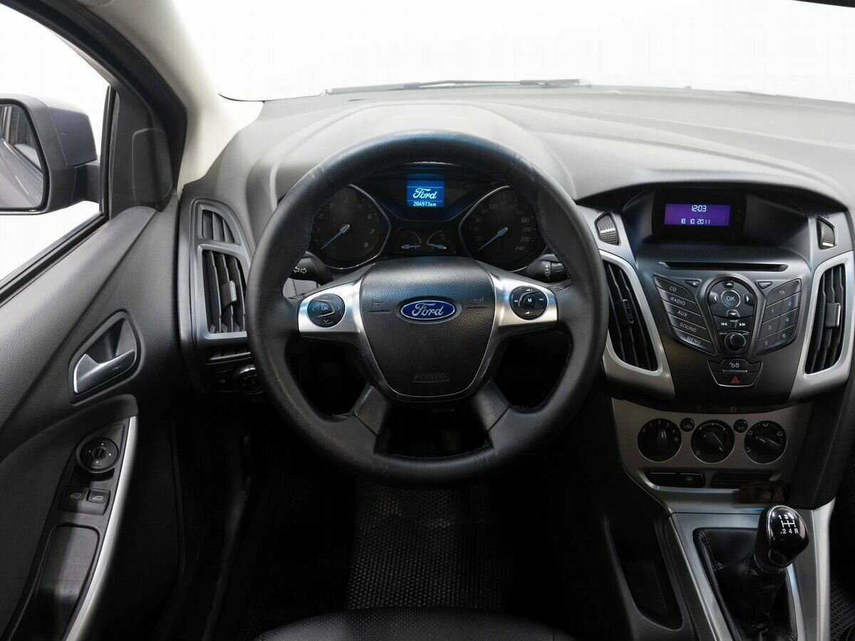 Ford Focus 2011 года с пробегом. Фото: #15