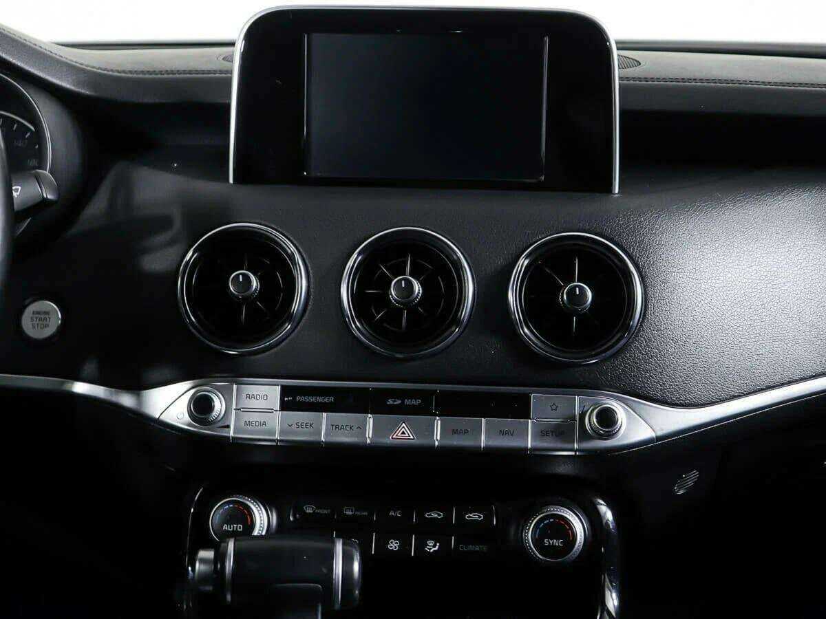 Kia Stinger 2019 года с пробегом. Фото: #10