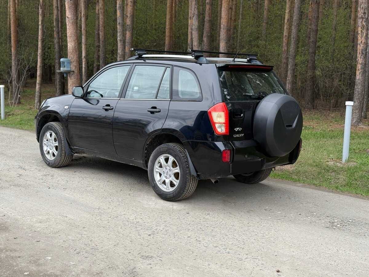 Chery Tiggo (T11) 2015 года с пробегом. Фото: #3