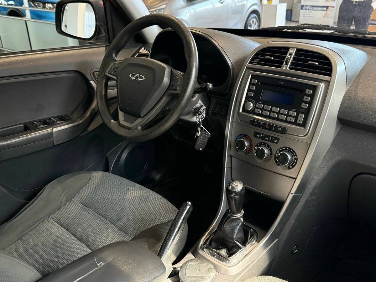 Chery Tiggo (T11) 2014 года с пробегом. Фото: #16