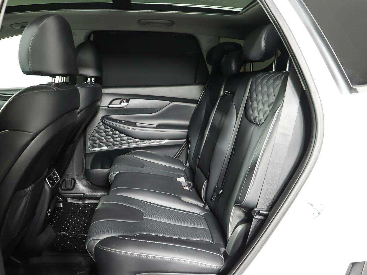 Hyundai Santa Fe 2022 года с пробегом. Фото: #9