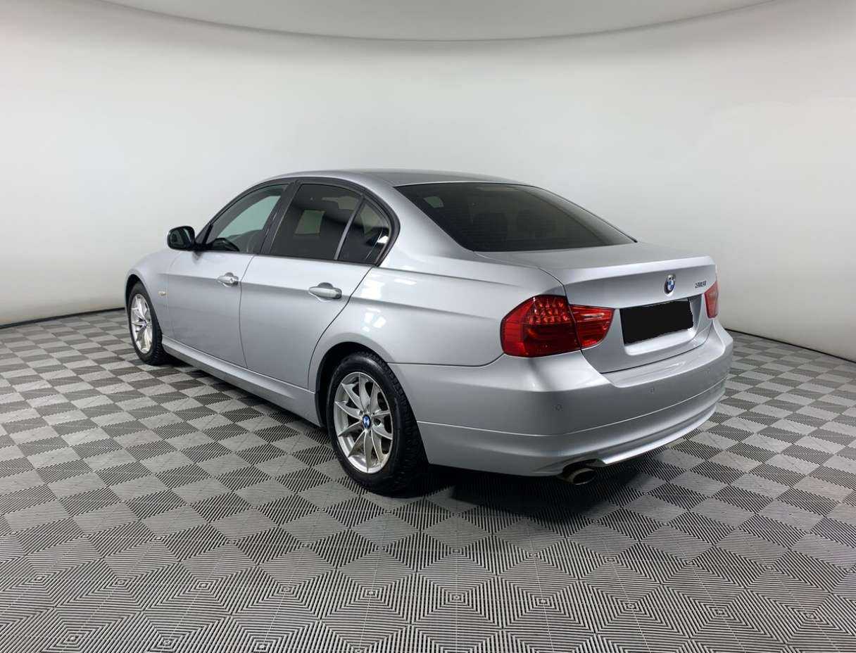 BMW 3 серии 2011 года с пробегом. Фото: #6