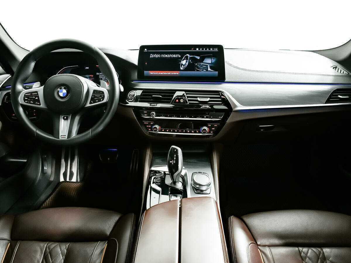 BMW 5 серии 2020 года с пробегом. Фото: #10