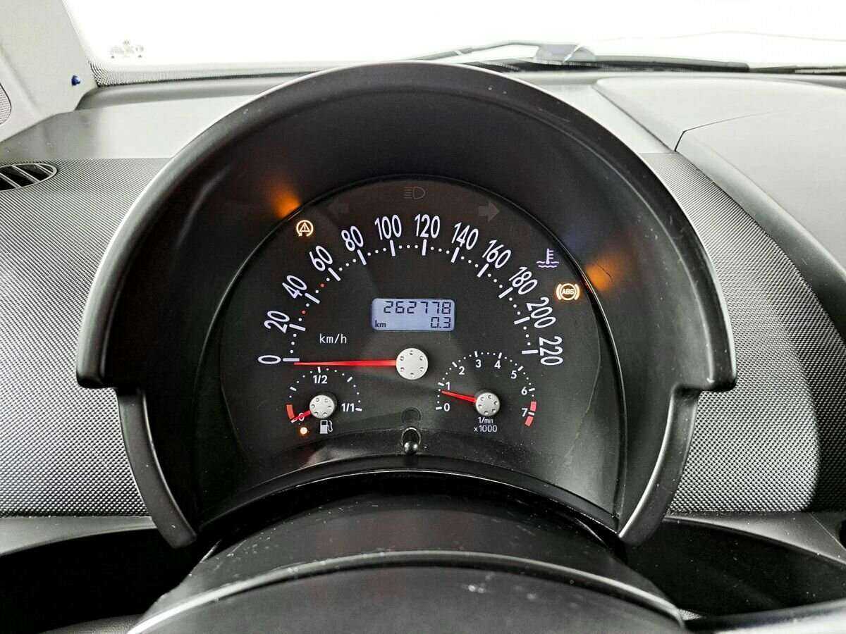 Volkswagen Beetle 1998 года с пробегом. Фото: #10