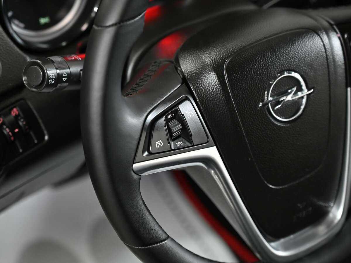 Opel Insignia 2011 года с пробегом. Фото: #8