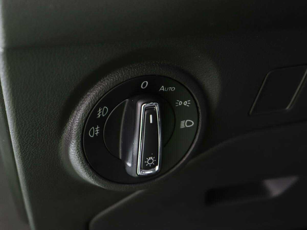 SEAT Leon 2013 года с пробегом. Фото: #12