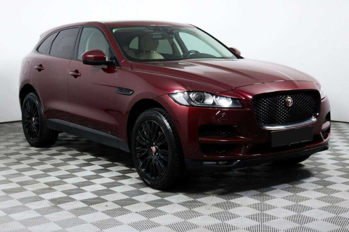 Jaguar F-Pace 2016 года с пробегом. Фото: #2