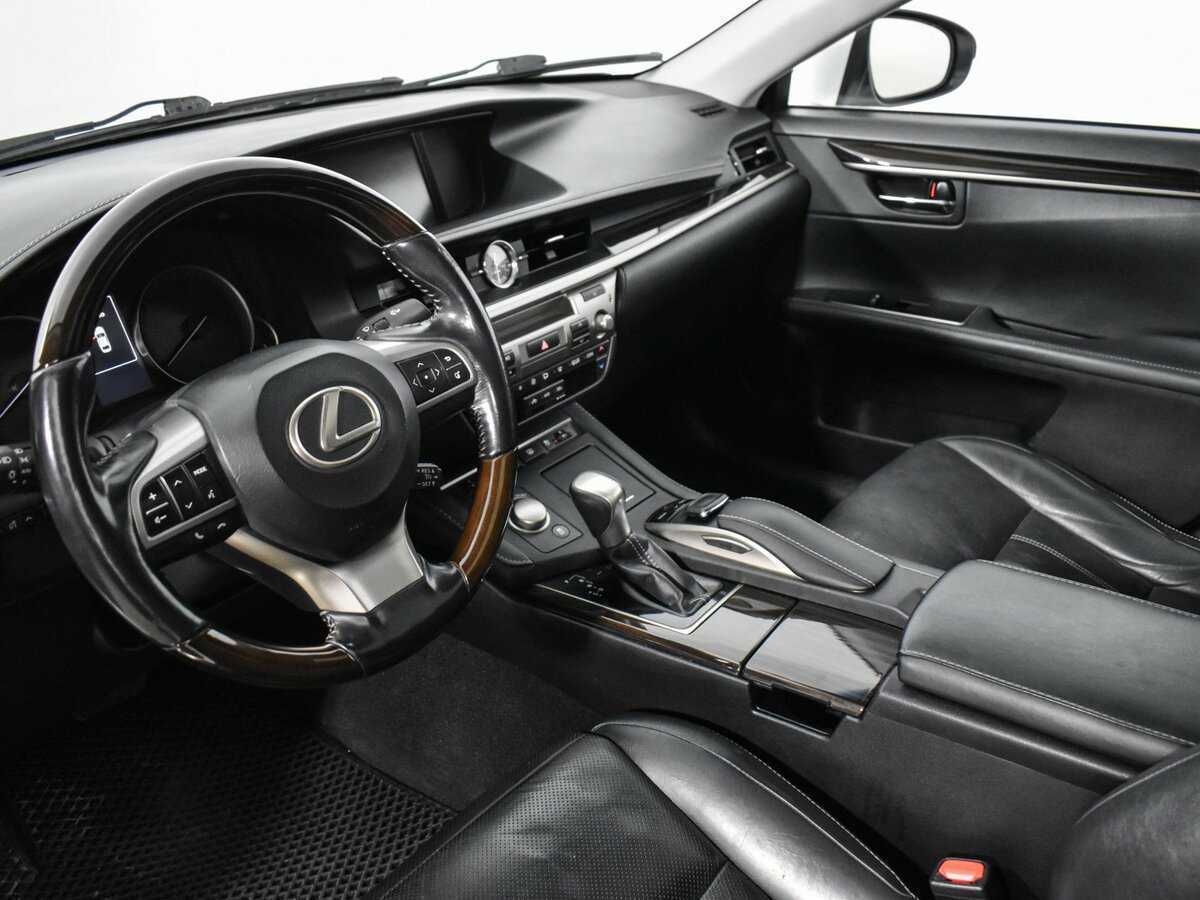 Lexus ES 2015 года с пробегом. Фото: #6