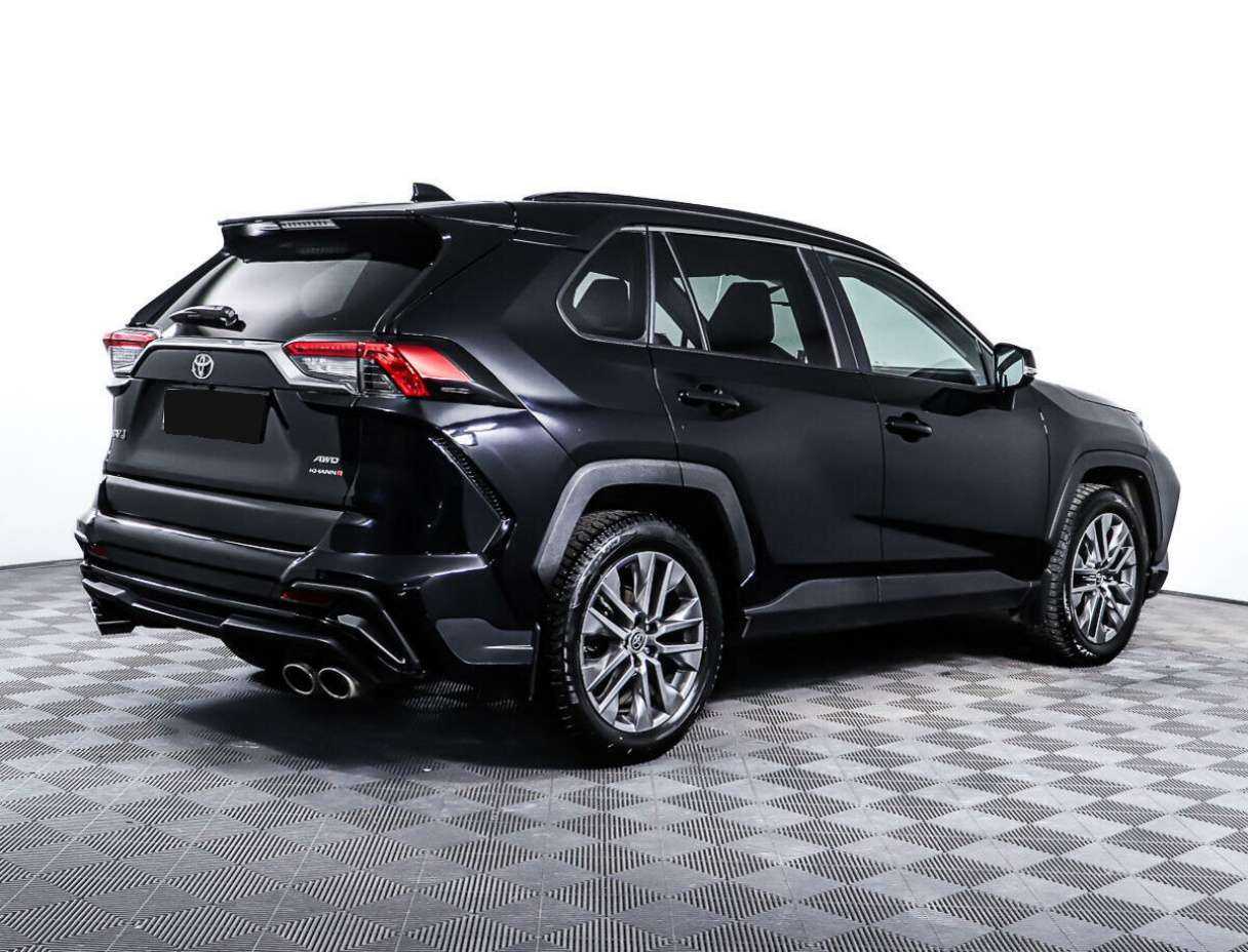 Toyota RAV4 2021 года с пробегом. Фото: #4