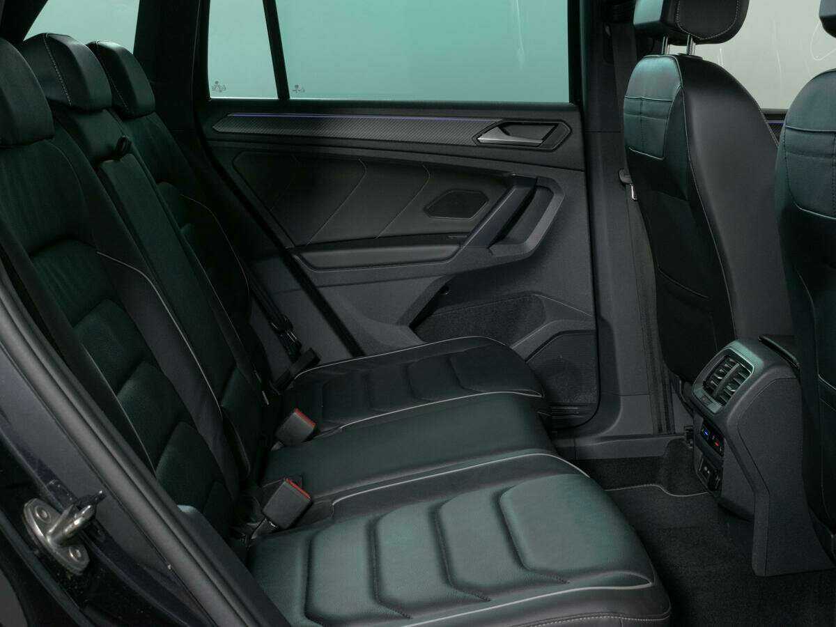 Volkswagen Tiguan 2021 года с пробегом. Фото: #12