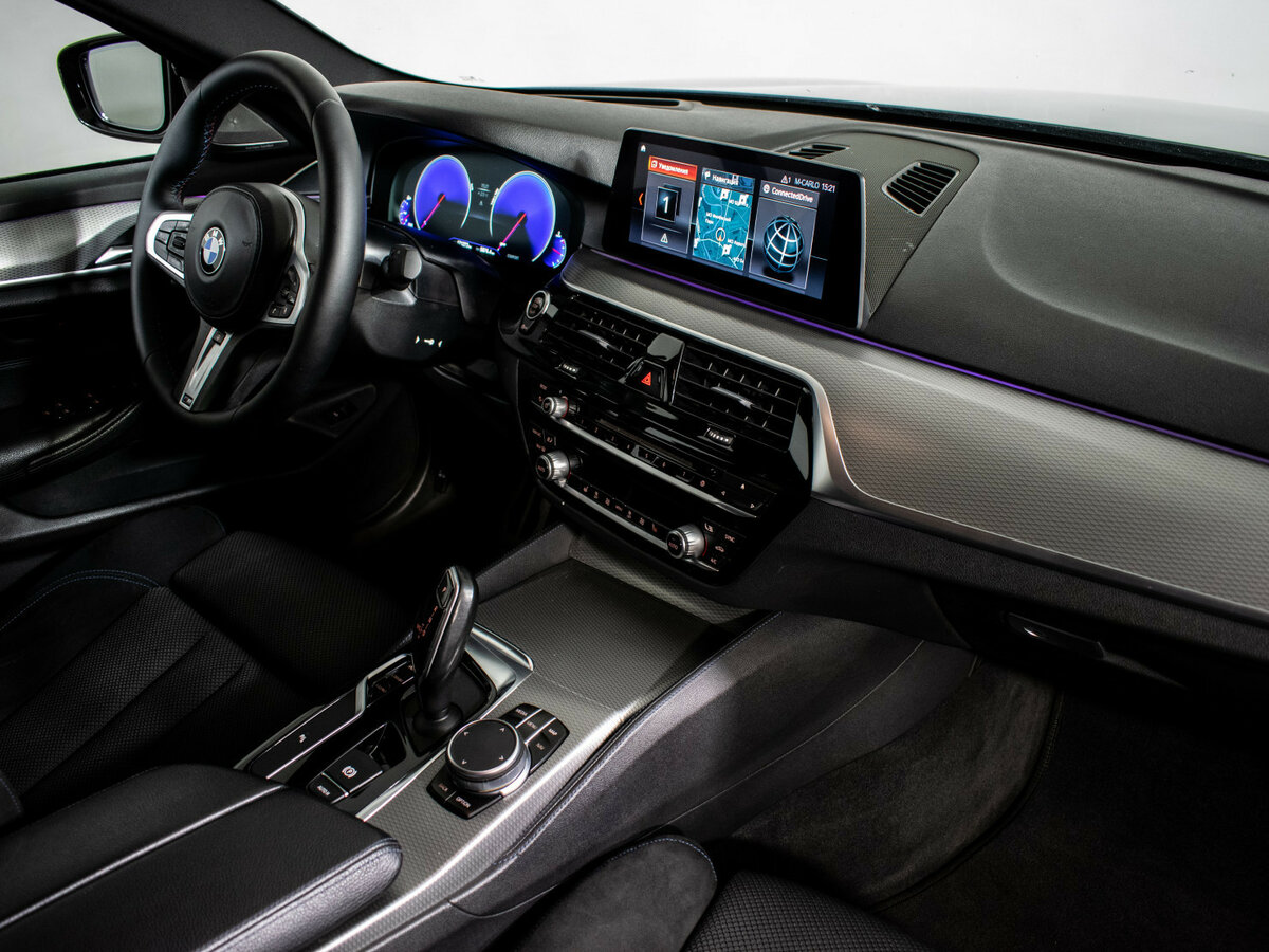 BMW 5 серии 2019 года с пробегом. Фото: #9