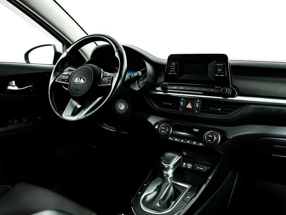 Kia Cerato 2018 года с пробегом. Фото: #8