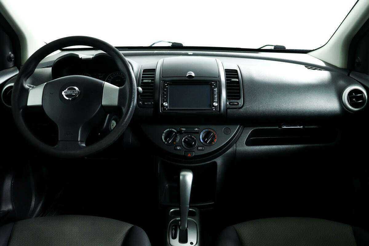 Nissan Note 2010 года с пробегом. Фото: #10