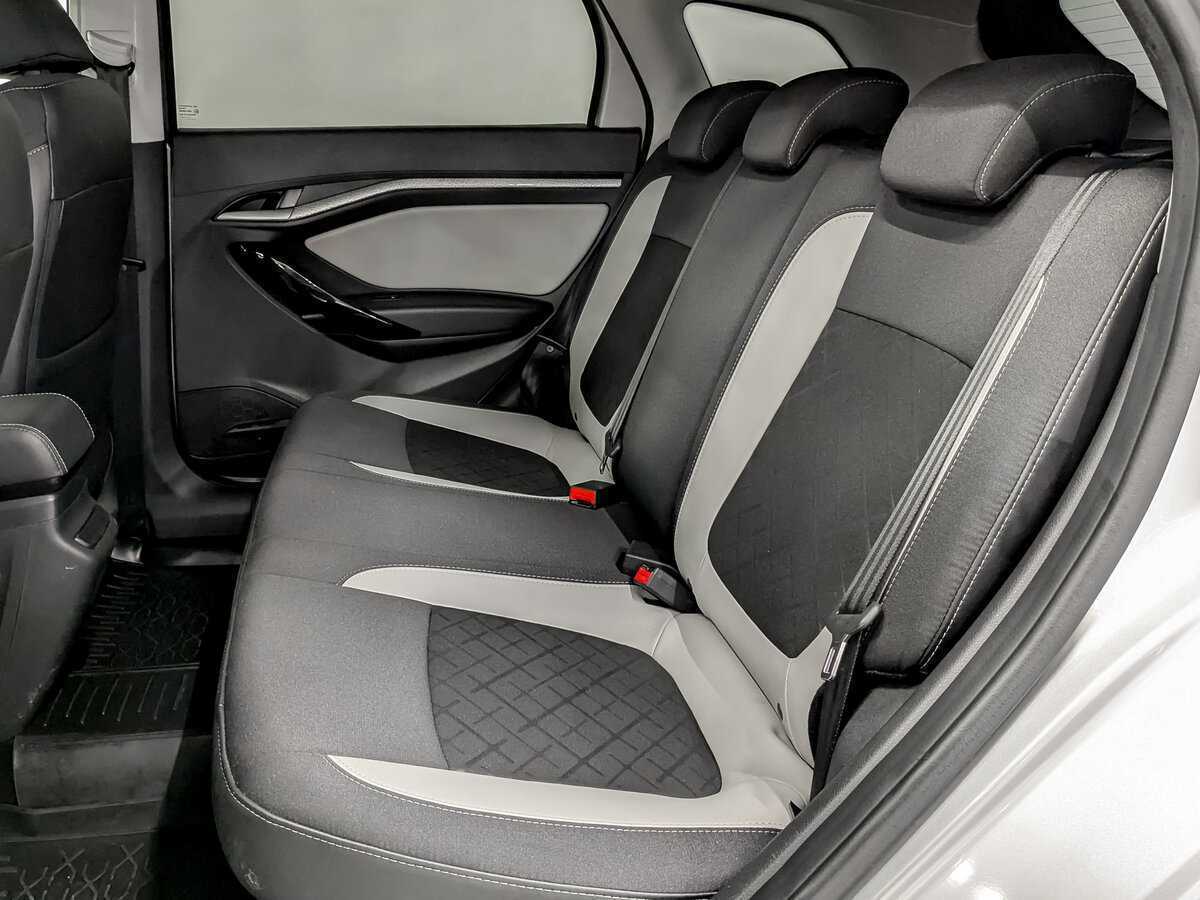 Lada (ВАЗ) Vesta 2019 года с пробегом. Фото: #11