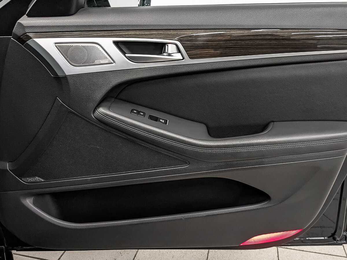 Genesis G80 2019 года с пробегом. Фото: #24