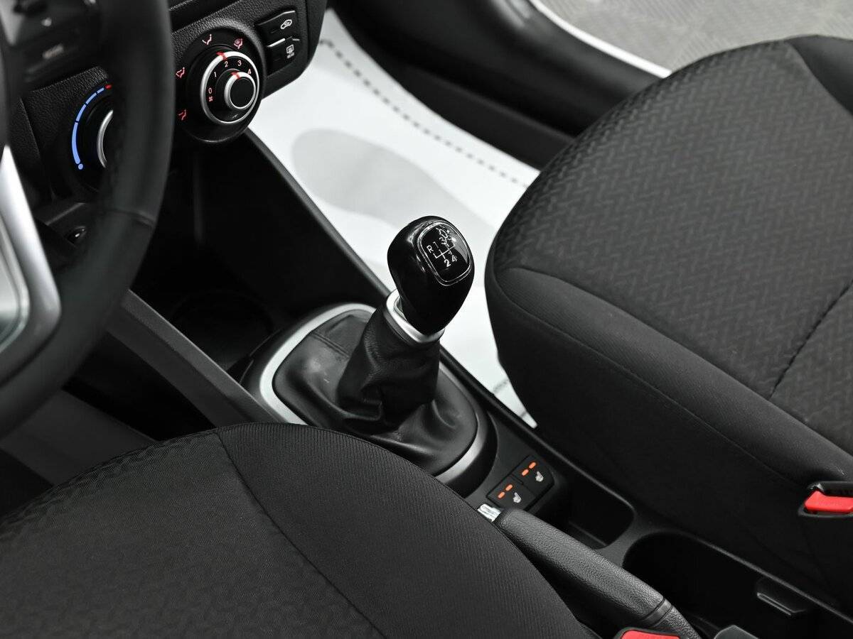 Kia Rio 2013 года с пробегом. Фото: #10