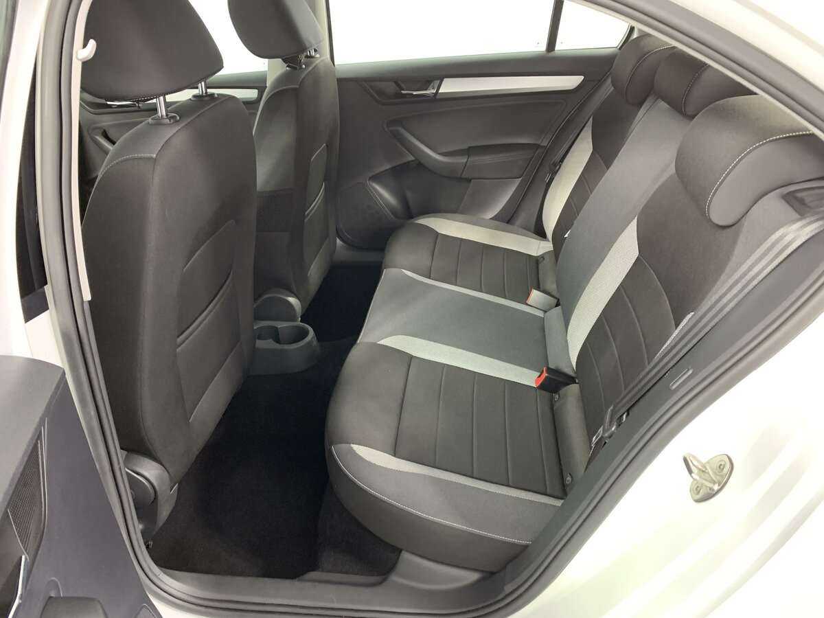 Skoda Rapid 2019 года с пробегом. Фото: #9