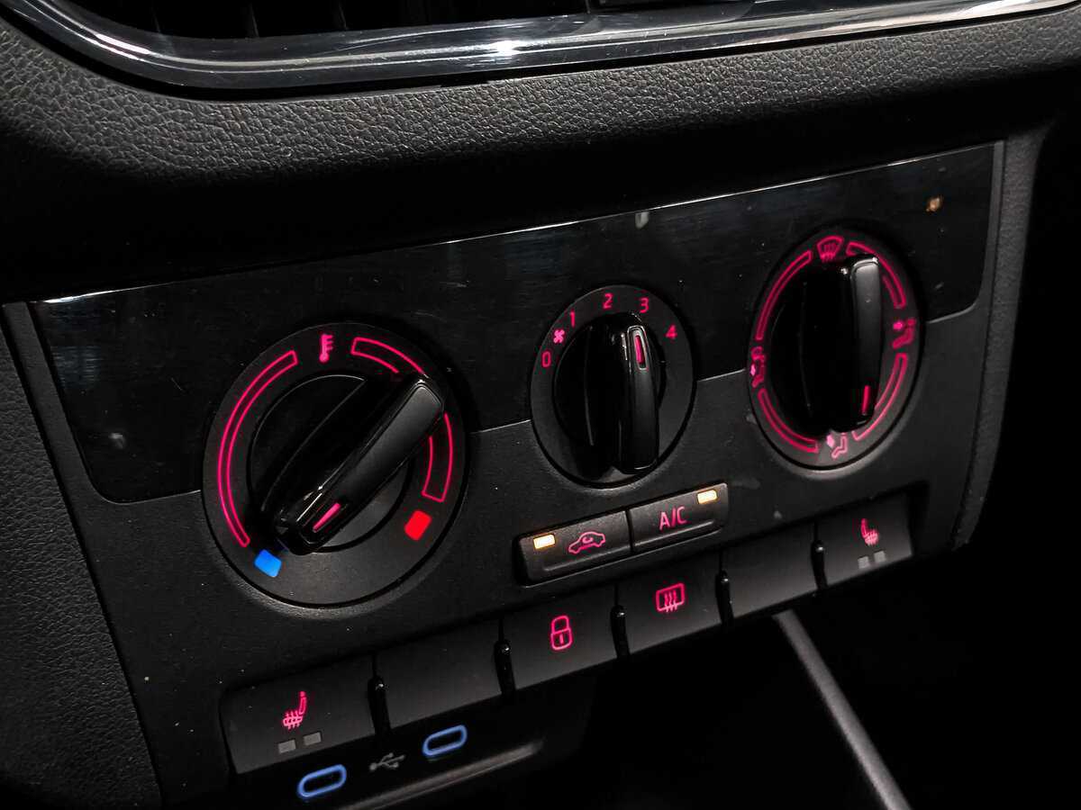 Volkswagen Polo 2020 года с пробегом. Фото: #20