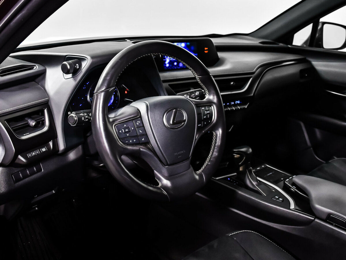 Lexus UX 2021 года с пробегом. Фото: #10