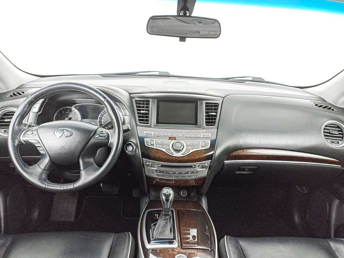 Infiniti QX60 2018 года с пробегом. Фото: #11