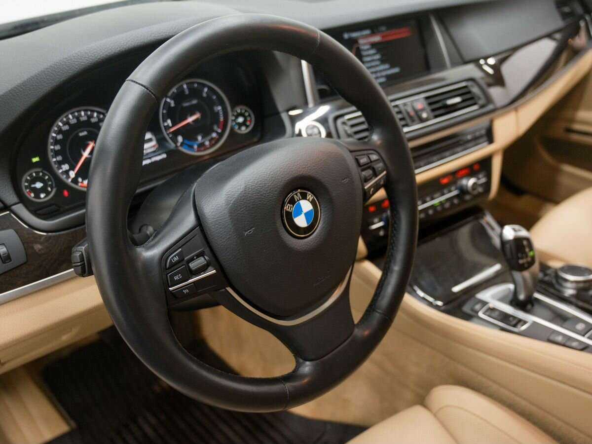 BMW 5 серии 2015 года с пробегом. Фото: #16