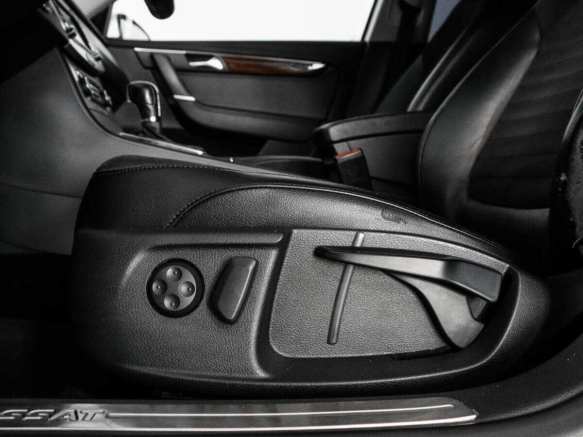 Volkswagen Passat 2011 года с пробегом. Фото: #9