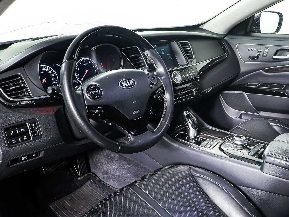 Kia Quoris 2015 года с пробегом. Фото: #9