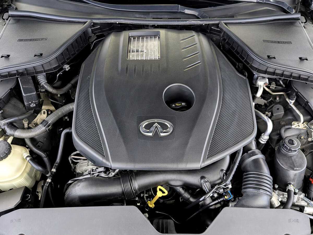Infiniti Q60 2020 года с пробегом. Фото: #8
