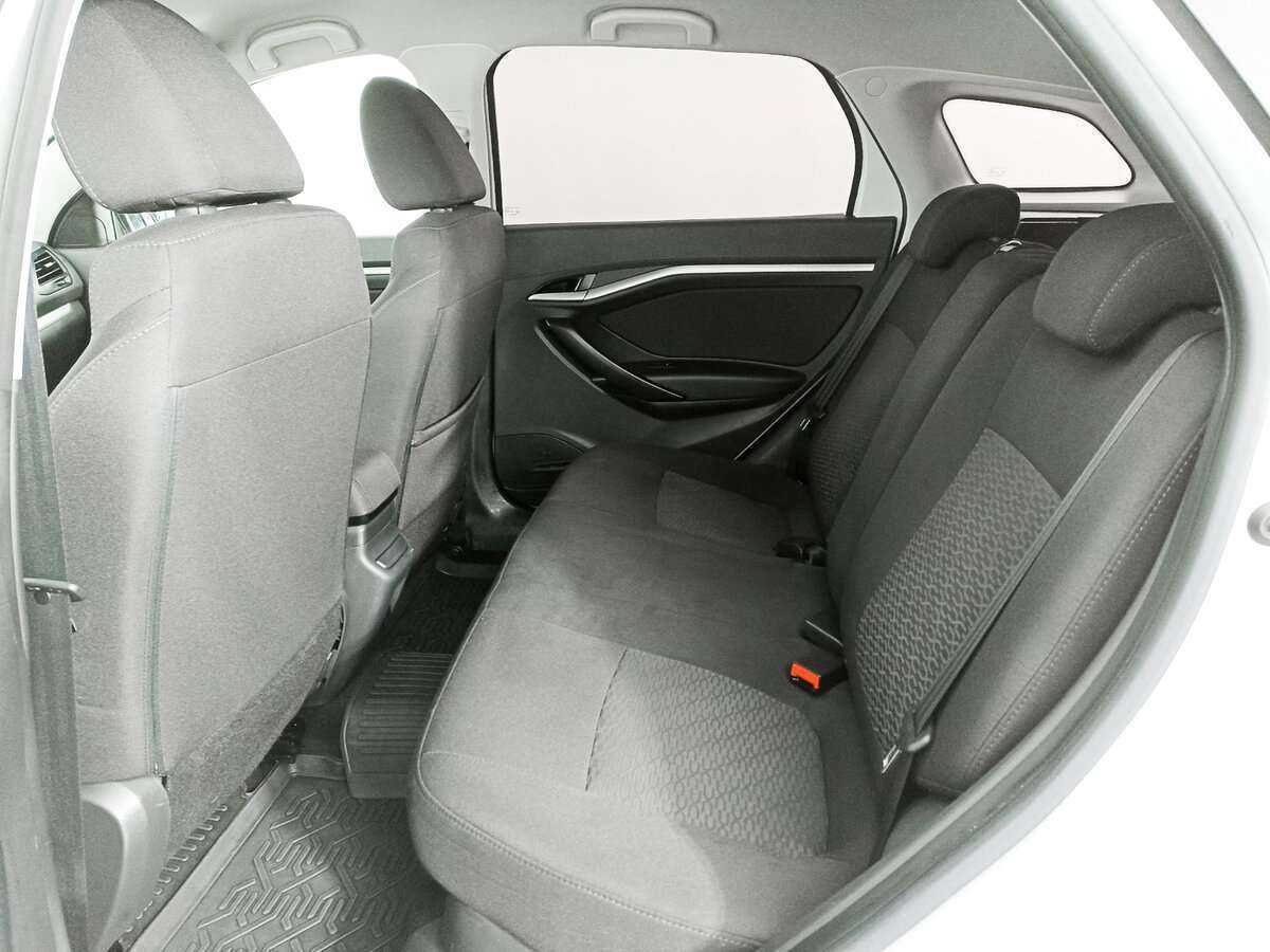 Lada (ВАЗ) Vesta 2020 года с пробегом. Фото: #9