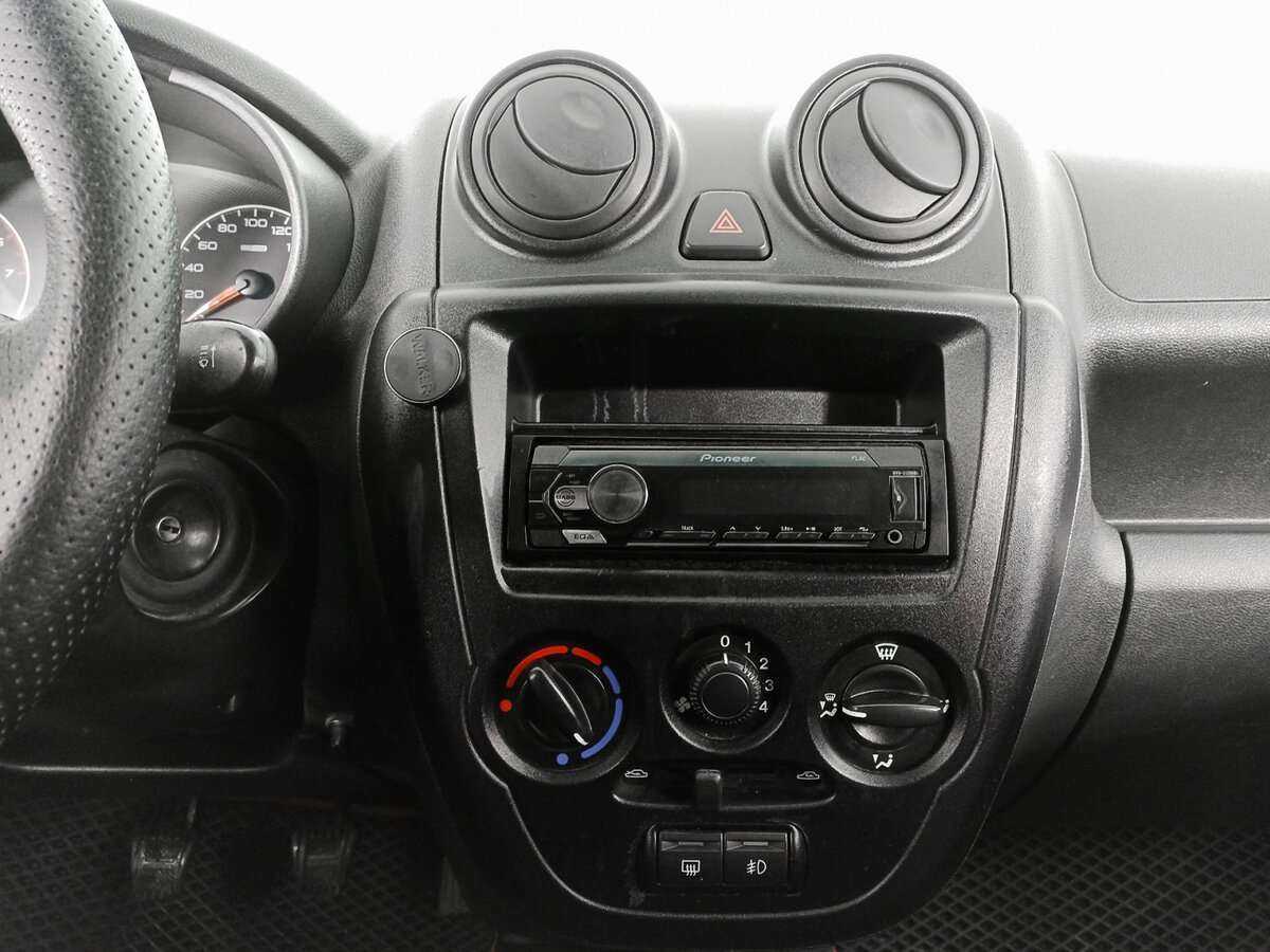 Lada (ВАЗ) Granta 2015 года с пробегом. Фото: #12