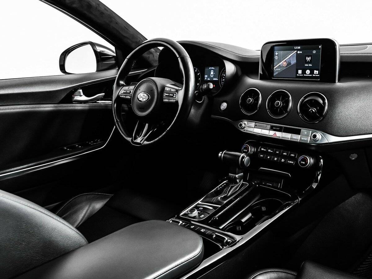 Kia Stinger 2019 года с пробегом. Фото: #8