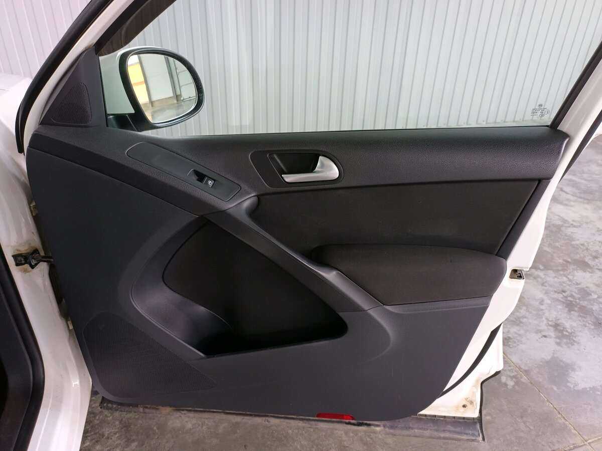 Volkswagen Tiguan 2013 года с пробегом. Фото: #18