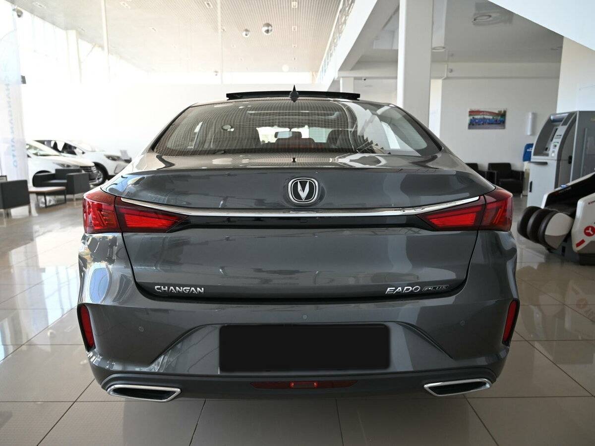 Changan Eado Plus 2024 года с пробегом. Фото: #2