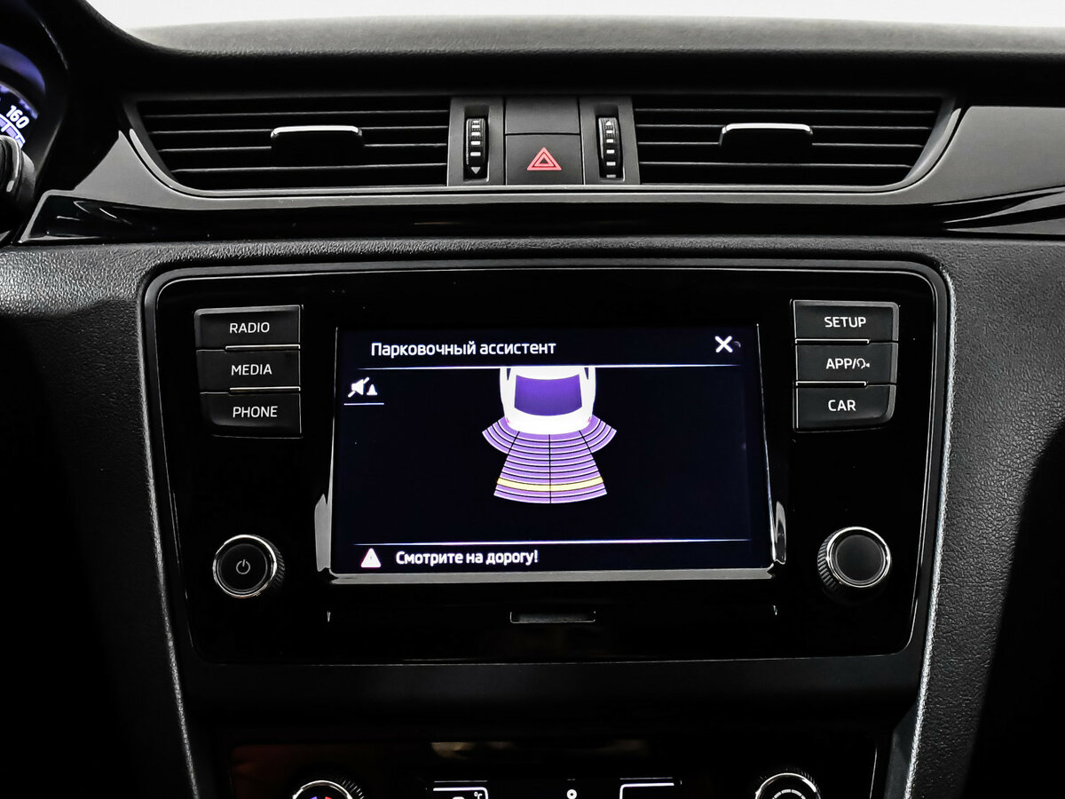 Skoda Rapid 2018 года с пробегом. Фото: #12