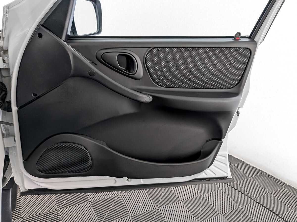 Lada (ВАЗ) Niva 2024 года с пробегом. Фото: #22