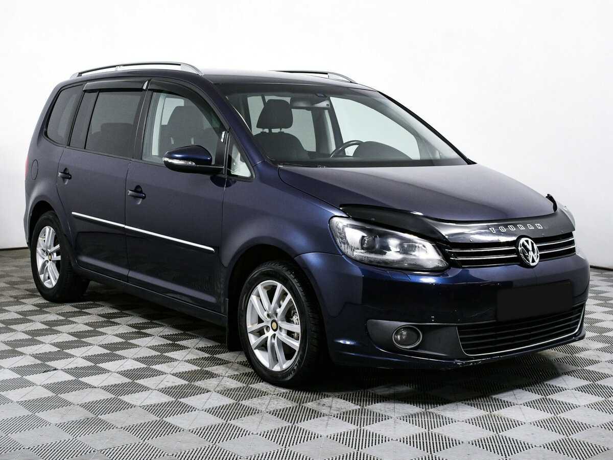 Volkswagen Touran 2012 года с пробегом. Фото: #2