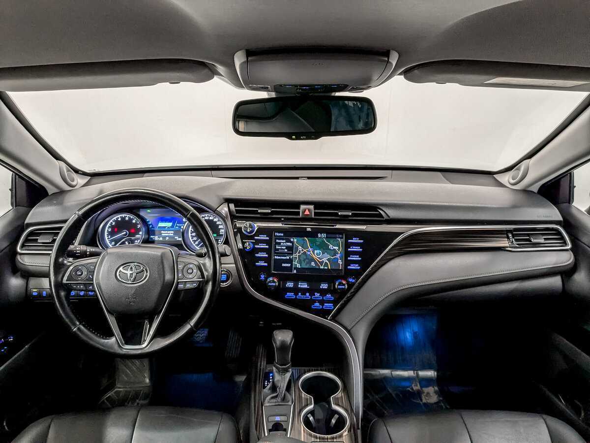 Toyota Camry 2019 года с пробегом. Фото: #13