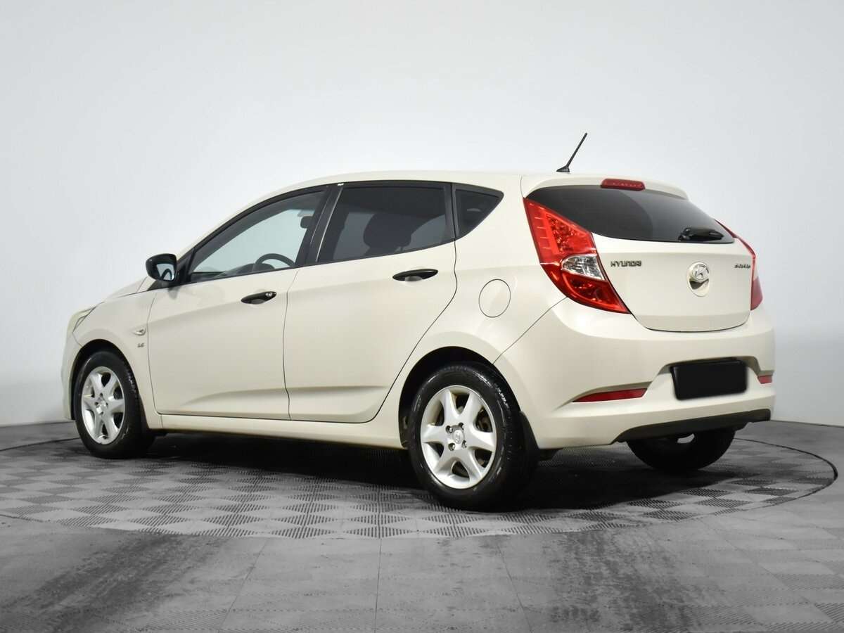 Hyundai Solaris 2015 года с пробегом. Фото: #6