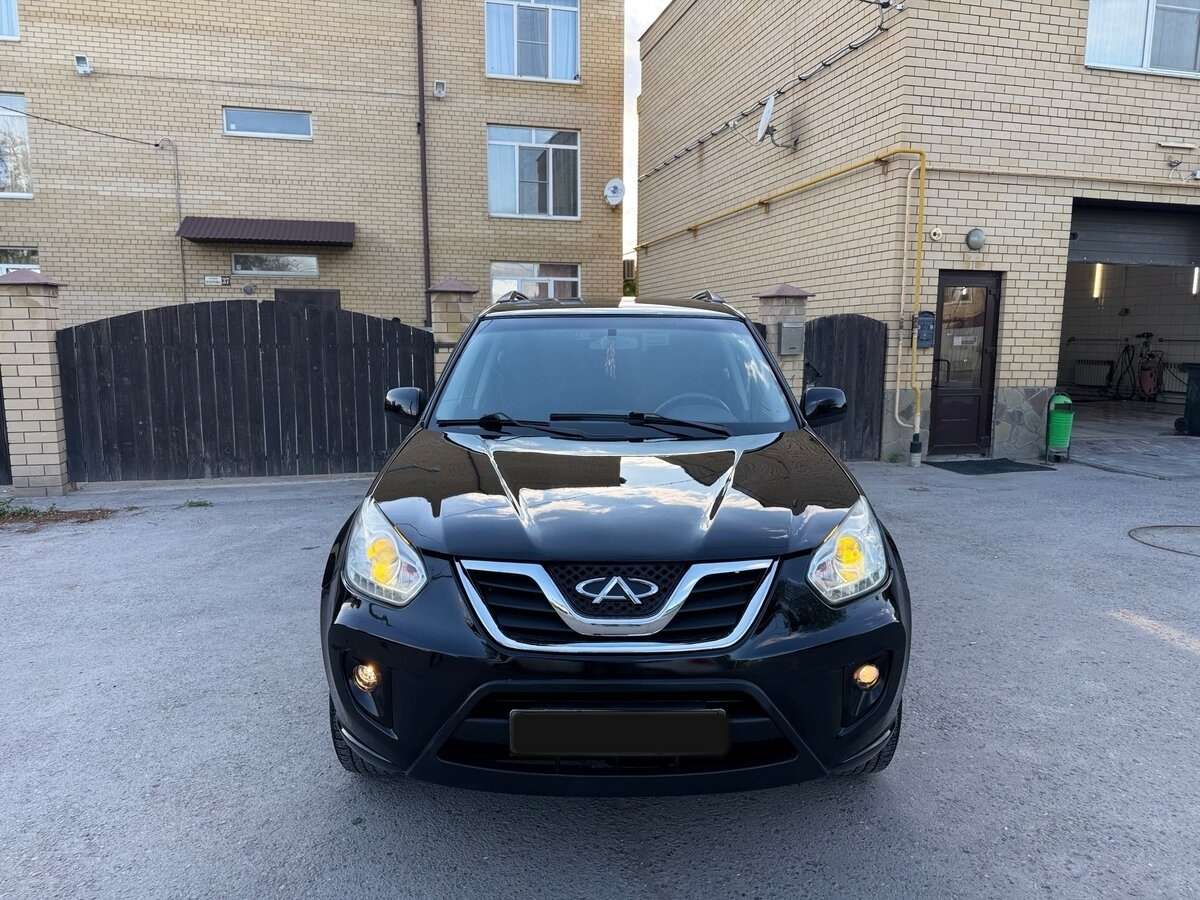 Chery Tiggo (T11) 2013 года с пробегом. Фото: #1