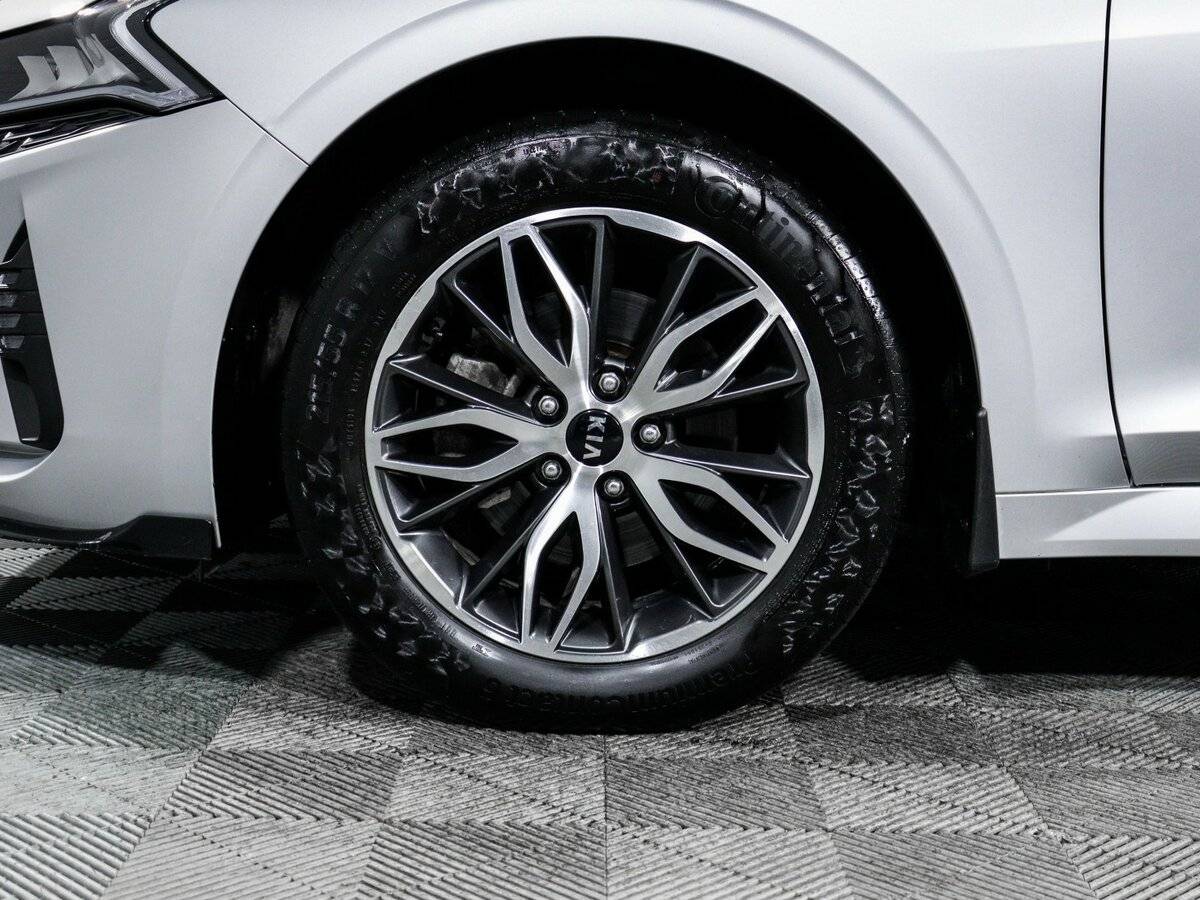 Kia K5 2021 года с пробегом. Фото: #14