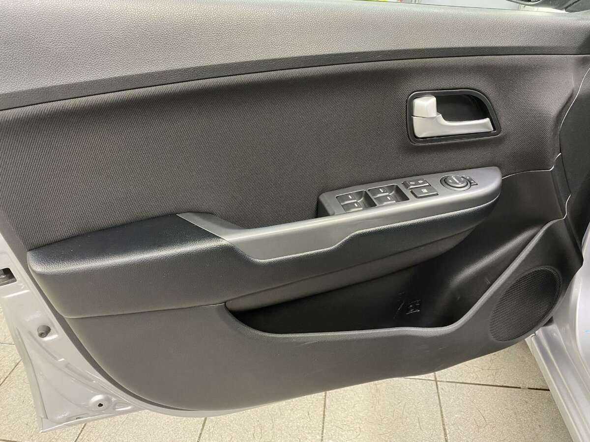 Kia Rio 2017 года с пробегом. Фото: #6