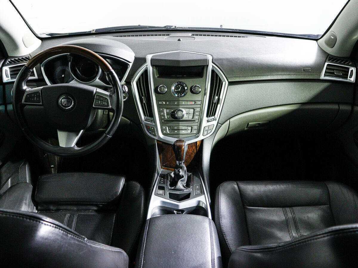 Cadillac SRX 2011 года с пробегом. Фото: #11