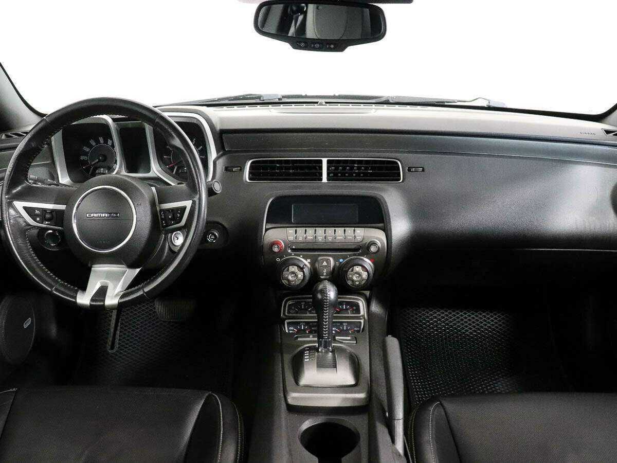 Chevrolet Camaro 2011 года с пробегом. Фото: #12