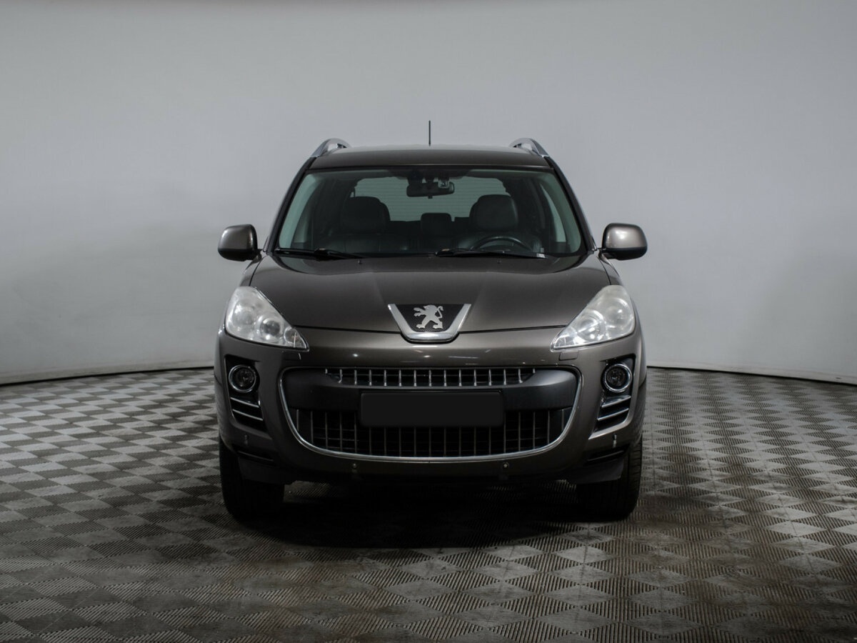 Peugeot 4007 2010 года с пробегом. Фото: #1