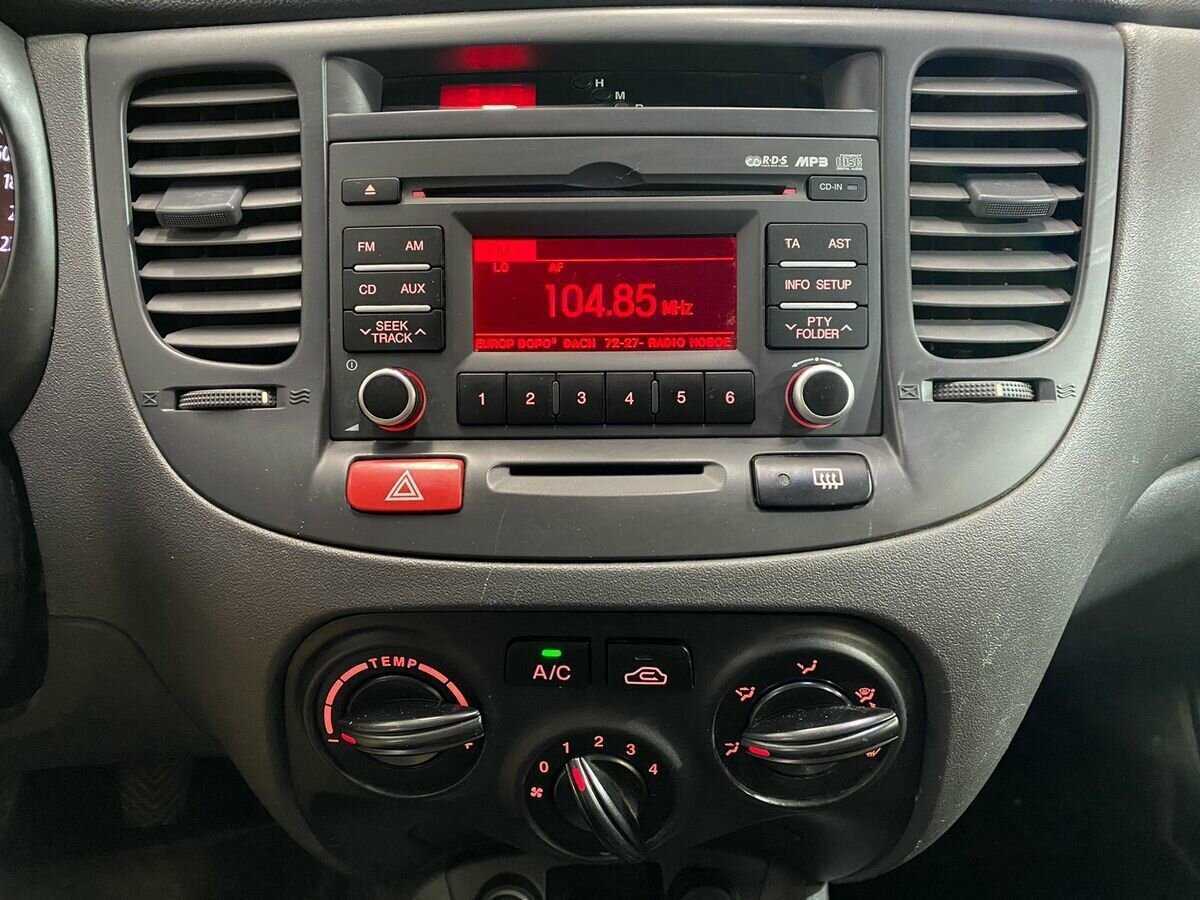 Kia Rio 2010 года с пробегом. Фото: #13