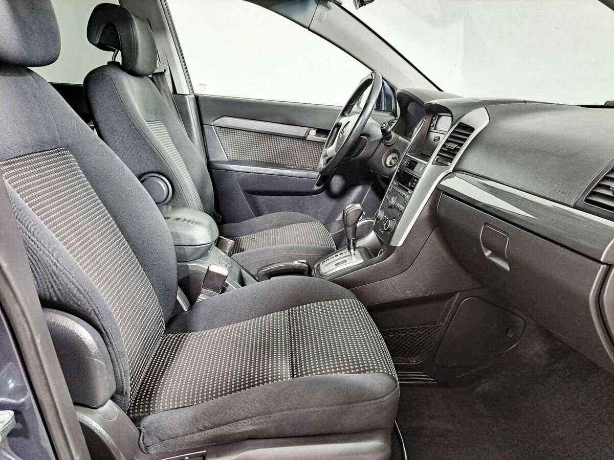 Chevrolet Captiva 2008 года с пробегом. Фото: #9