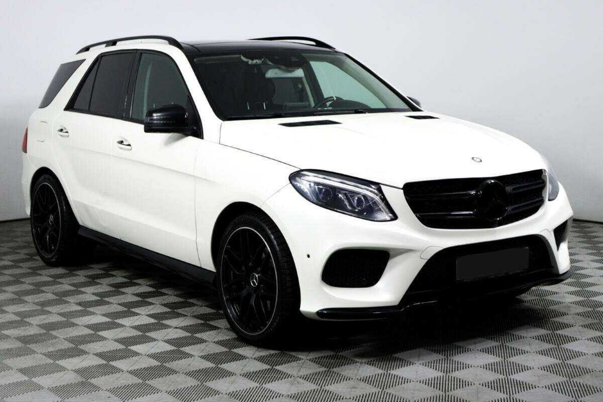 Mercedes-Benz GLE AMG 2017 года с пробегом. Фото: #2