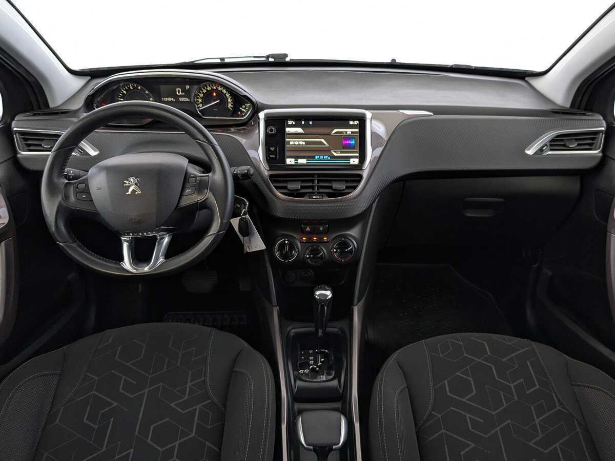 Peugeot 2008 2014 года с пробегом. Фото: #13