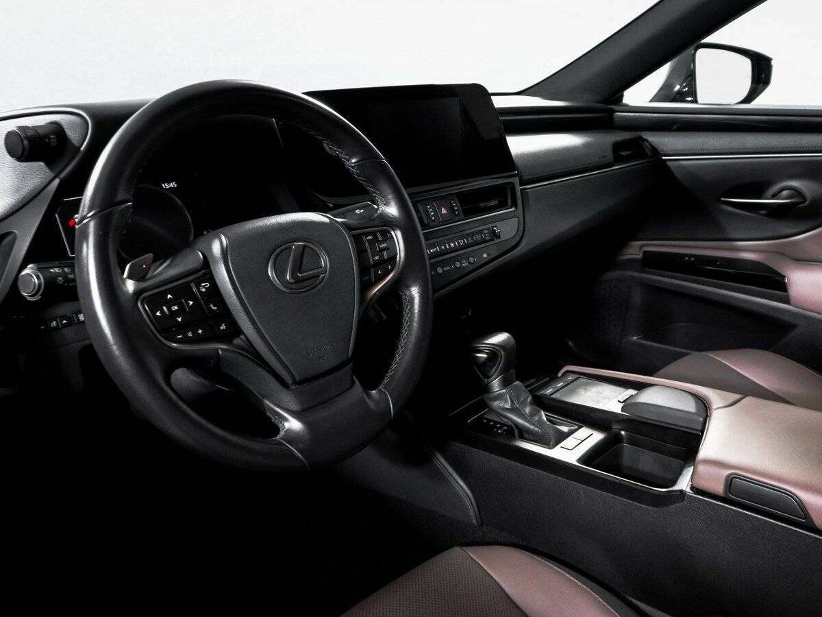 Lexus ES 2021 года с пробегом. Фото: #13